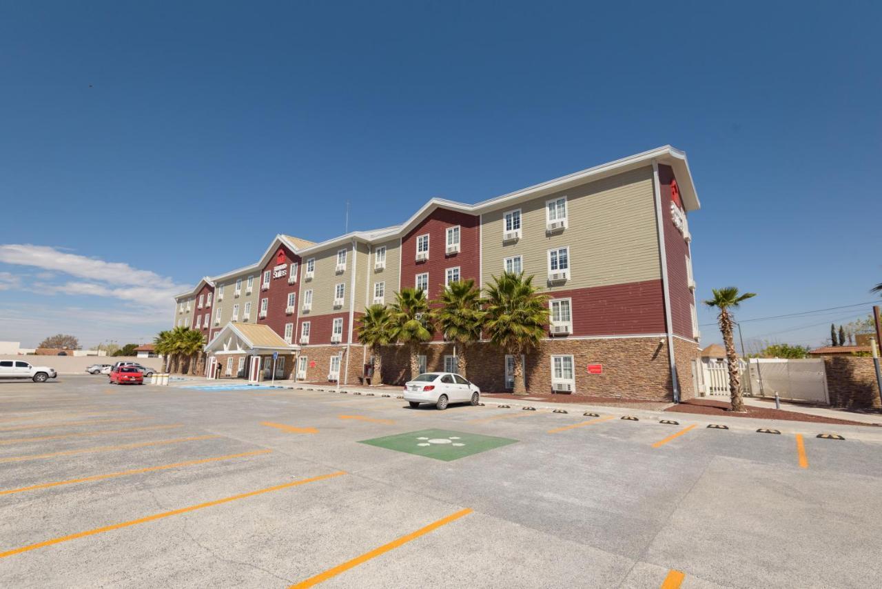 Extended Suites Saltillo Galerias Экстерьер фото