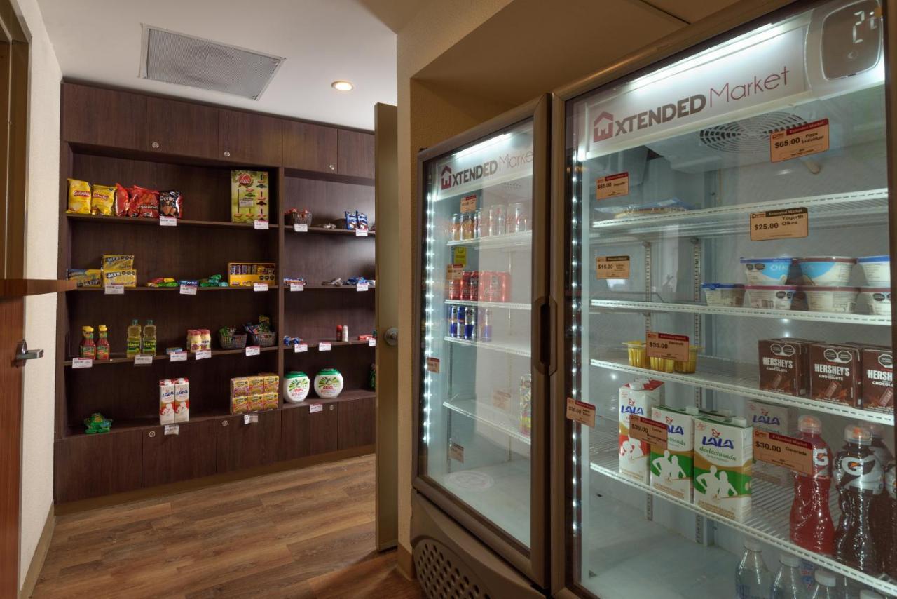 Extended Suites Saltillo Galerias Экстерьер фото